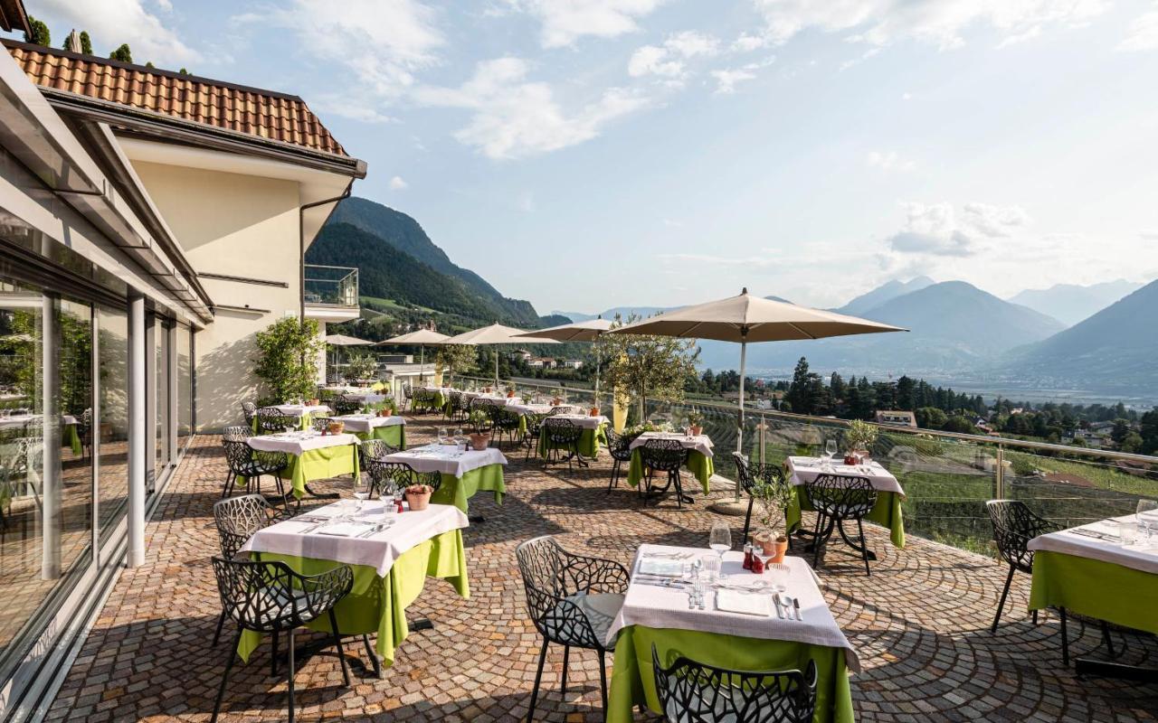 Hotel Mitterplatt  Schenna Exteriör bild