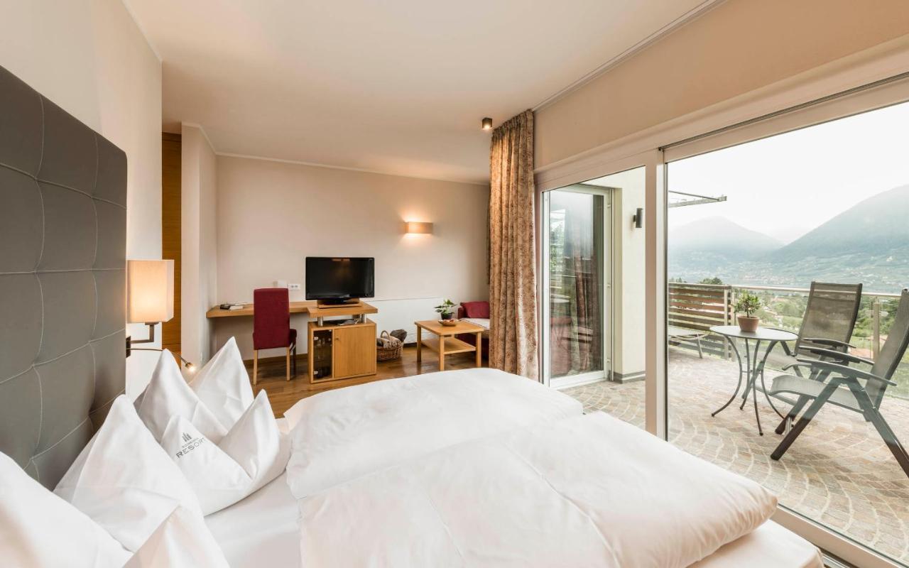 Hotel Mitterplatt  Schenna Exteriör bild
